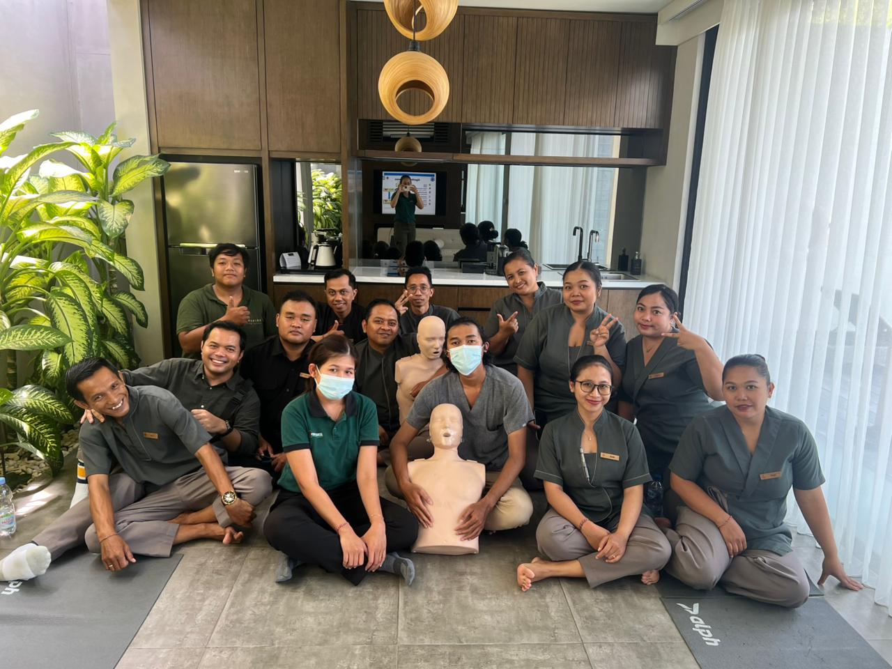 BLS training at Inspira Villa, session photo 7